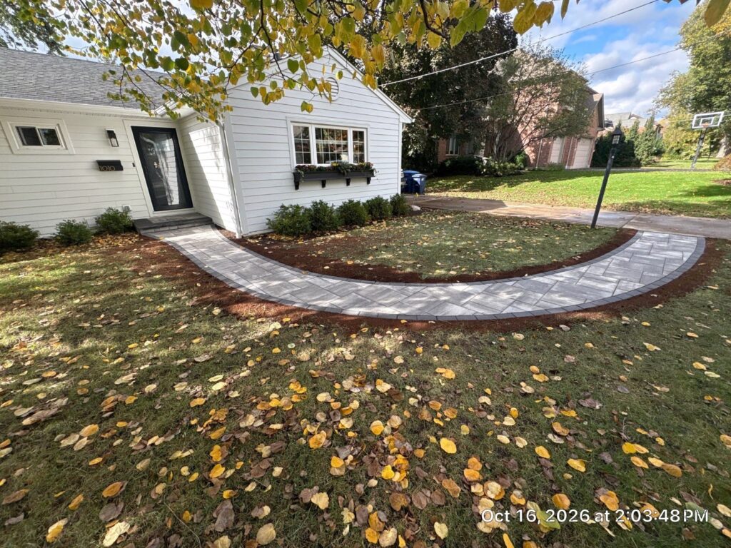 New paver front walkway
